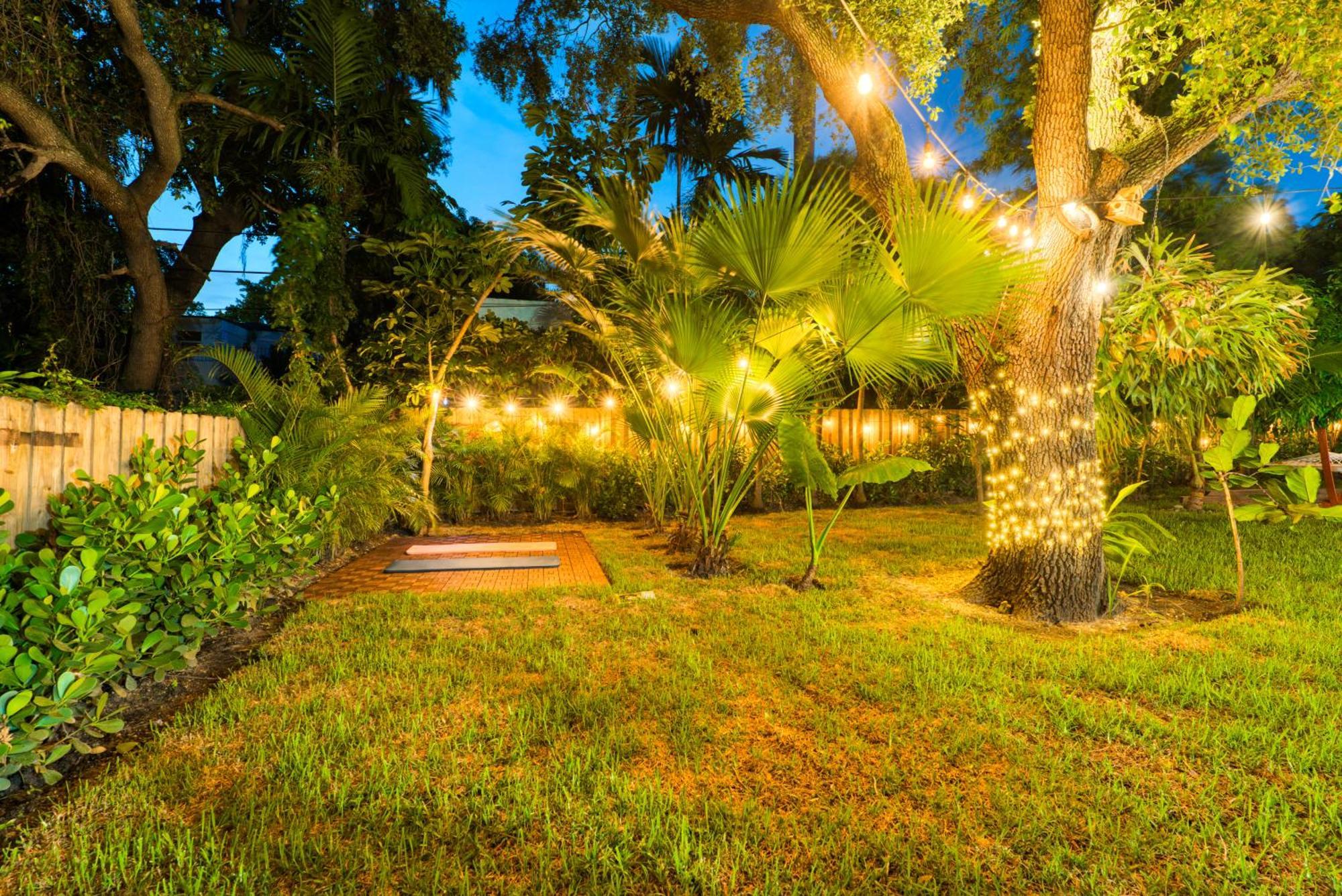 Stunning Historic With Jacuzzi Heated Pool And Style Backyard