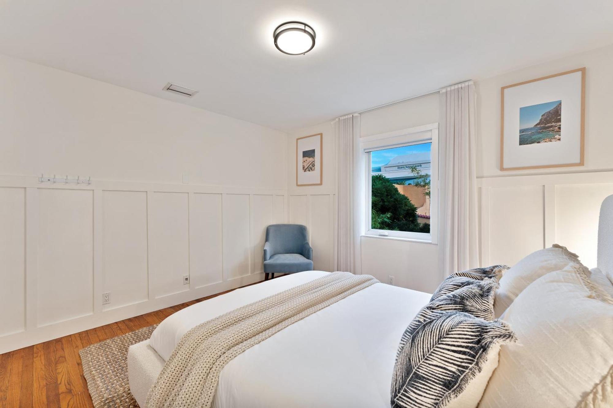 Villa Stunning Historic With Jacuzzi Heated Pool And Style Backyard Miami